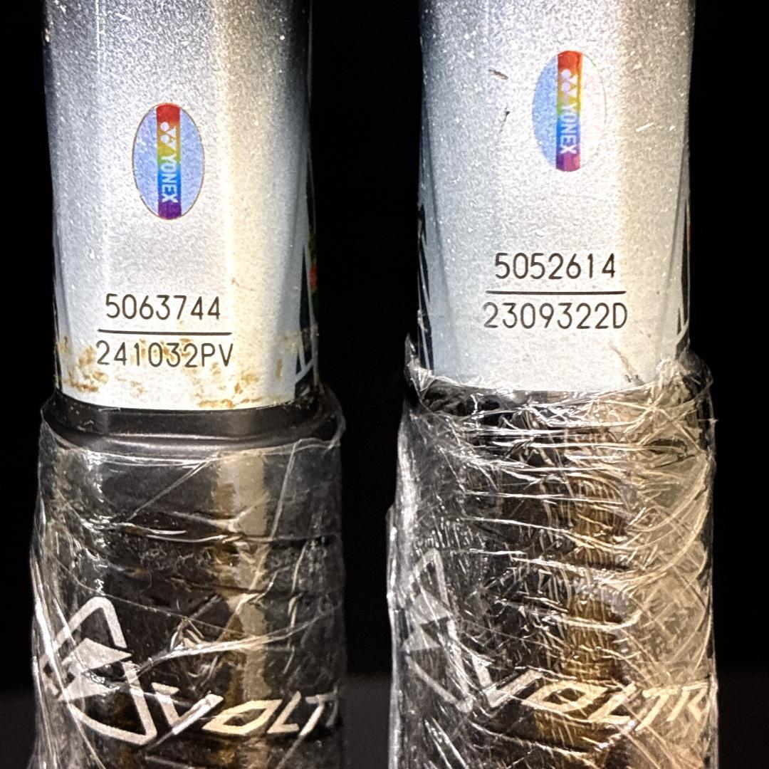 YONEX VOLTRAGE 8V ヨネックス　軟式テニスラケット 2本セット