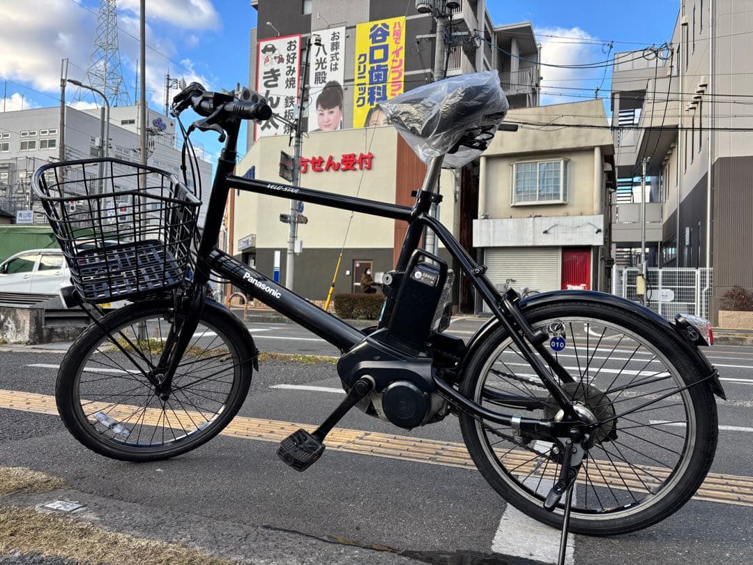 中古20㌅Panasonic電動アシスト自転車　8Ah 大阪　010番