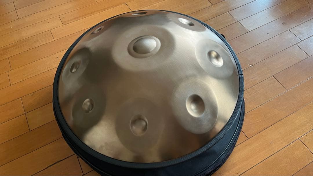 Hand pan ハンドパン　Dm