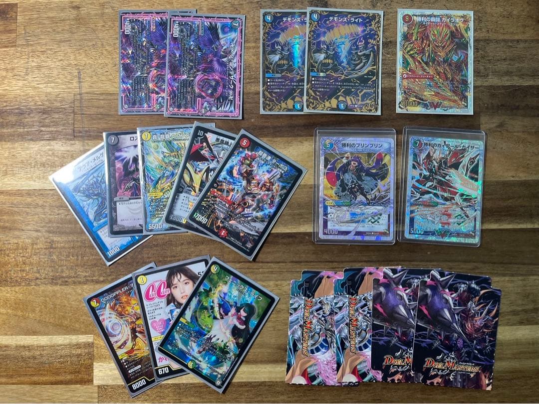 デュエマ 6デッキ＋レアカード、限定スリーブさらにデッキケース付き