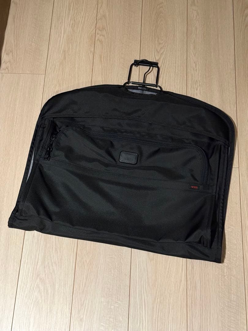 TUMI ガーメントバッグ