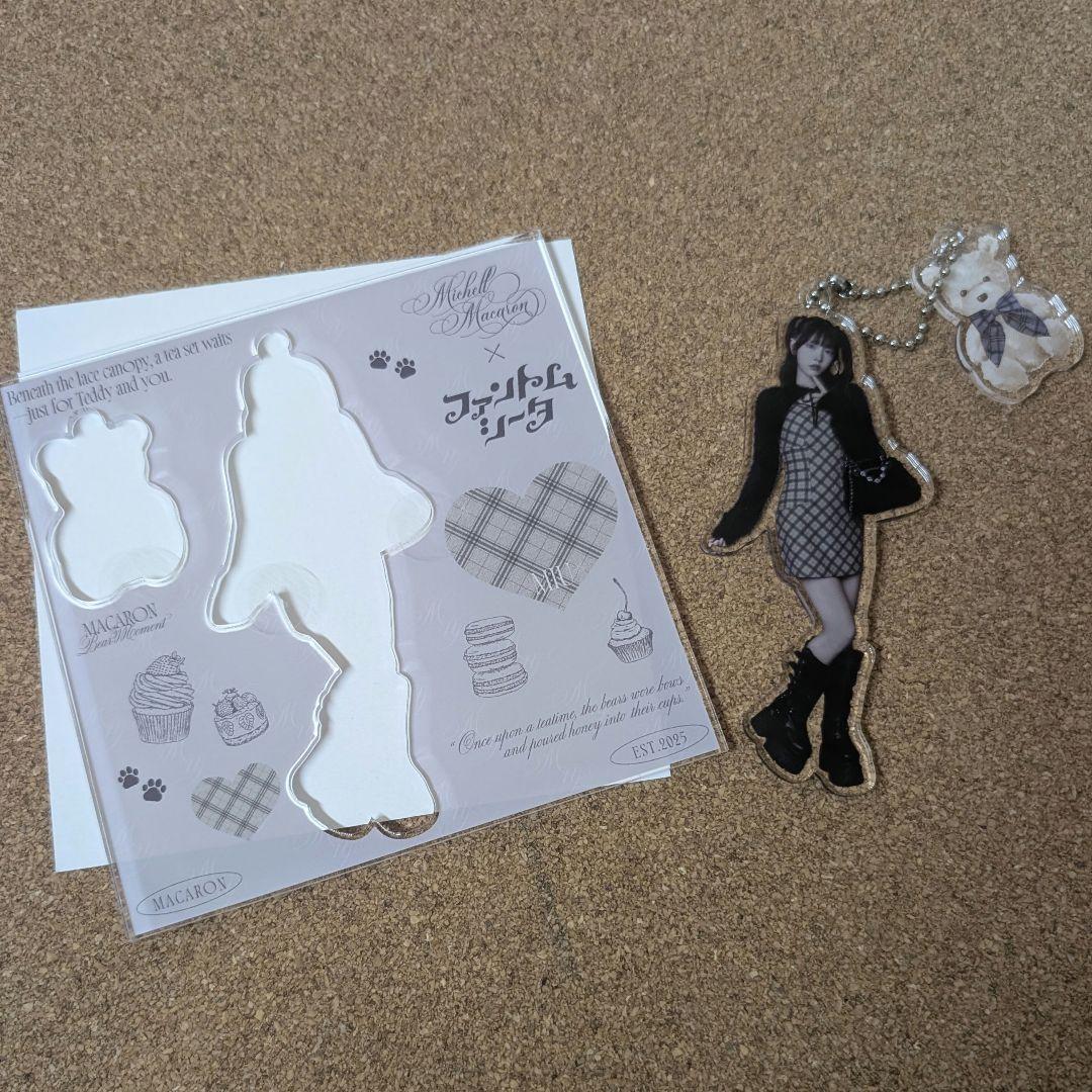 ファントムシータ michellMacaron 美雨 アクリルキーホルダー